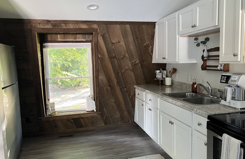 Greenwood Hütte | -A travelers cottage - A place to rest after a busy day.