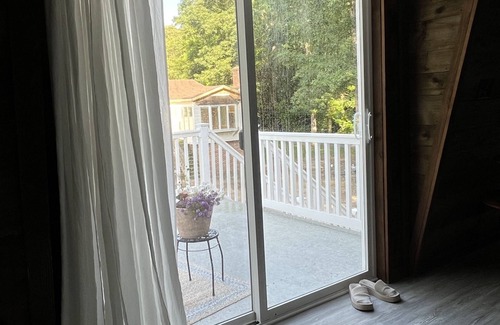 Greenwood Hütte | -A travelers cottage - A place to rest after a busy day.