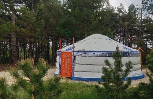 Monieux Haus | A Ventoux Yourte