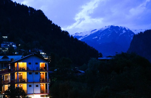 Old Manali Haus | Eine warme, ruhige und ruhige Unterkunft, die Ihnen hilft, sich mit der Natur zu verbinden