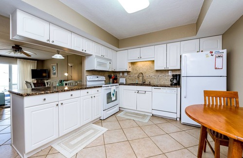 Boardwalk Eigentumswohnung | A106- Perfekte 2/2 Wohnung! Fantastische Strandlage in unmittelbarer Nähe der Flagler Ave!