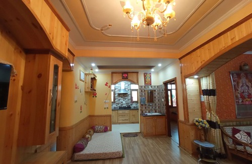 Sanjauli Wohnung | AASRA, your own cozy place in mountains Contact us 8988n220049 for any inquiry.