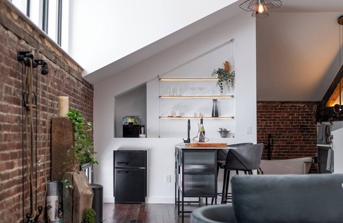 Bucksport Wohnung | Abacus Suite at Spofford Lodge