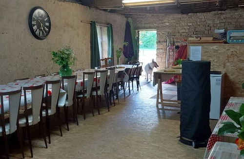 Montigny-les-Cherlieu Haus | Die Unterkünfte der Abtei in einem geschichtsträchtigen Weiler