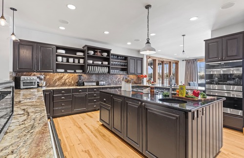 Wilson Haus | Flucht in den Sommer! Luxusanwesen auf 20 privaten Morgen | Schlafmöglichkeiten für 24 | Aufenthalt in Open Meadows