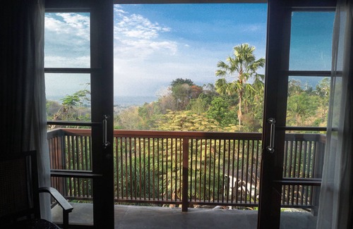 Kayu Putih Villa | Absolute luxury in the hills above Lovina, north Bali