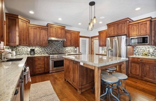 Kalispell Haus | Absolutely Stunning Home | 5 Bed, 3.5 Bath