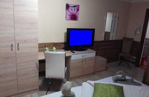 Nyirbator Hotel | Abszolút Hotel és Panzió