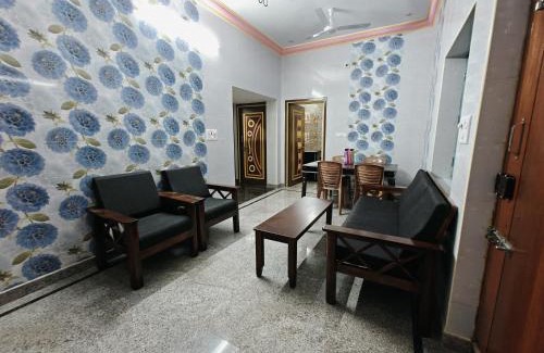 Vellore Wohnung | AC HOMESTAY NEAR CMC AND RAILWAY STATION 2BHK and 3 BHK