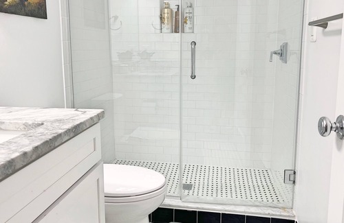 Georgetown Wohnung | Accessible 2-bedroom Suite at the Center of DC.