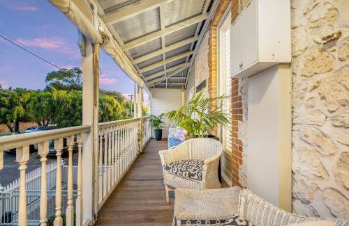 Fremantle Haus | Accommodation in Fremantle