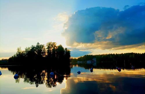 Sysma Bootsverleih | Accommodation on a sailboat in Sysmä harbour