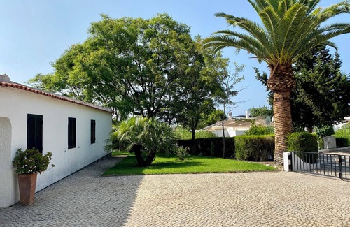Santa Luzia Villa | Acolhedora Villa de Charme em Tavira! A 15 Minutos a pé da Praia do Barril