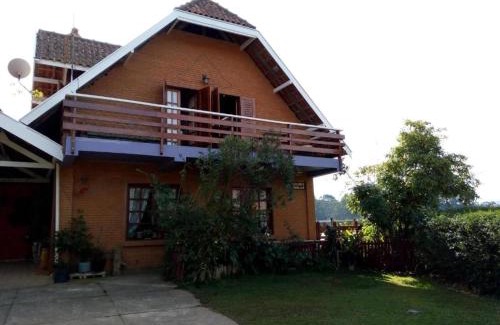 Campos do Jordao Haus | Acomodação Flor Liz