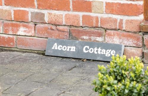 Loppington Haus | Acorn Cottage 1
