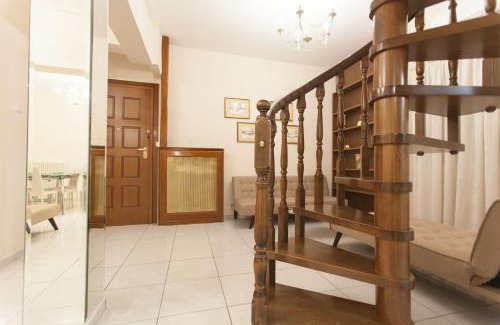 Omonia Wohnung | Acropolis view and 360 degrees