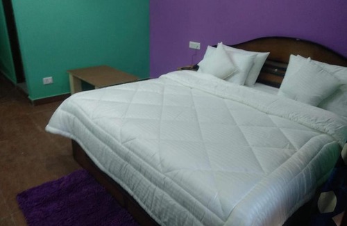 Shimla Haus | ADB Rooms Hotel Devine Point,Shimla