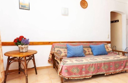 L'Escala Wohnung | Adelfa apt. 1 by Interhome