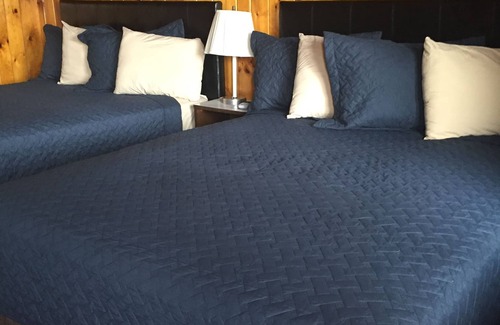 Naubinway Hotel | Adoba Hotel Naubinway