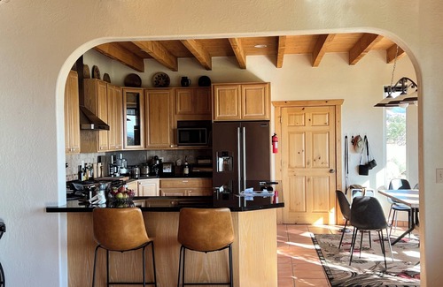 Teasdale Haus | Adobe House at Skypointer Ranch, near Capitol Reef