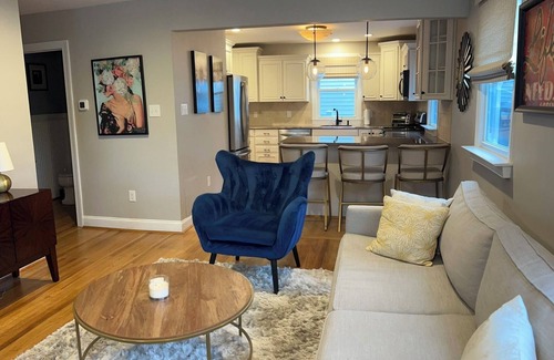 Margate City Haus | Adorable 2BR 2Bath home 3 blocks from the beach in the heart of Margate, NJ