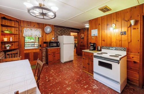 Carrollton Kabine | Adorable cabin with WiFi in charming Sherrodsville