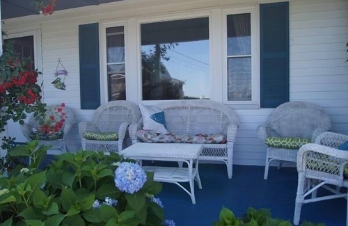 Eastward Look Haus | NUR VERFÜGBAR: Beach Cottage 8/17 bis 8/24 zu Fuß zum Strand 4 bedrm HUNDE OK!