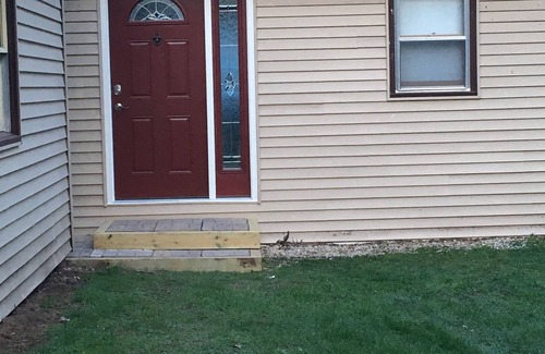 Lake Koshkonong Haus | Entzückendes Zuhause am See - Paddelboote & Kajaks ava und 2 Badezimmer!