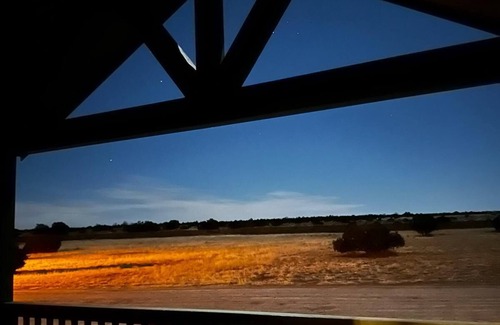 Valle Hütte | Adventure Stay! 20 Min to South Rim|King+Loft, No Kitchen