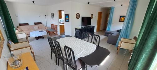 Vesturbyggð Wohnung | Ægisholt privete house with hot tub