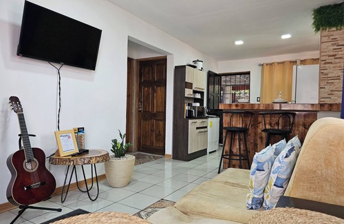 Santa Barbara Haus | Aeolian Residence