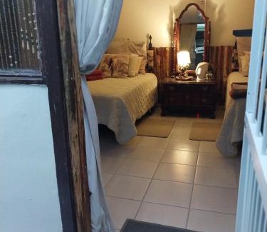 Stilfontein Haus | African Elephant's Den