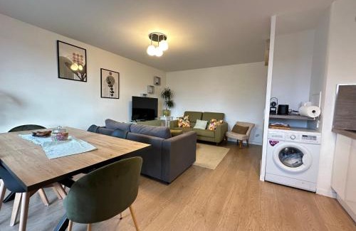 La Courneuve Wohnung | Agréable 3 pièces avec Parking proche Gare et Paris by immo Kit bnb