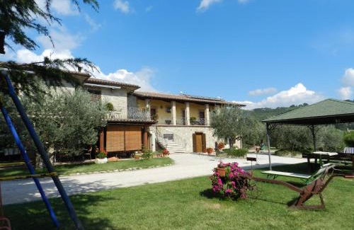 Rocca Sant'Angelo Haus | Agriturismo La Rocca Assisi
