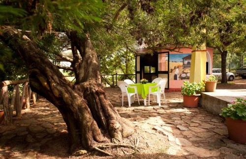 Villagrande Strisaili Haus | Agriturismo Menhir
