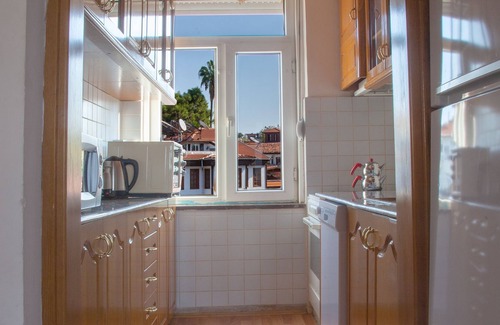 Kaleici Haus | Simple sea-view flat in lovely old town