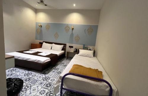 Vadanemelli Haus | Ahra Beach Paradise
