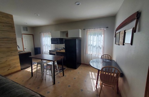 St. Maries Wohnung | Ahrs Creek Retreat Fully Furnished Apartment in the St Joe River Valley! New!