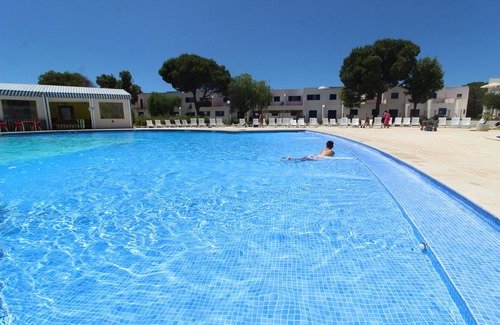 Montes de Alvor Wohnung | KOMFORTABLE T2-KLIMAANLAGE MIT GROSSEM POOL UND TENNIS