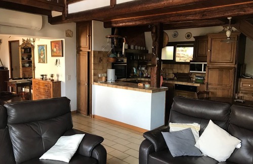 La Couronne Villa | Klimatisierte Villa am Meer für 9 Personen, privater Pool, Bouleplatz