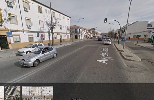 Distrito Sur Wohnung | Klimaanlage, Wifi, nahe der Moschee-Kathedrale