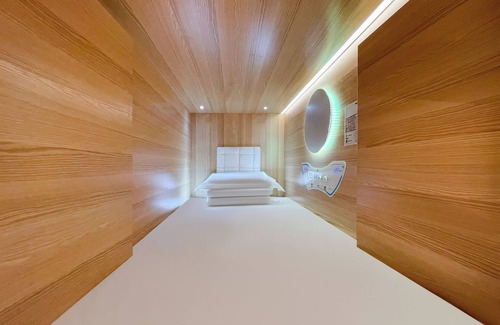 Hobart Central Business District Hotel | Airone Capsule Hotel