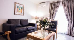 Isando Hotel | Airport Inn and Suites