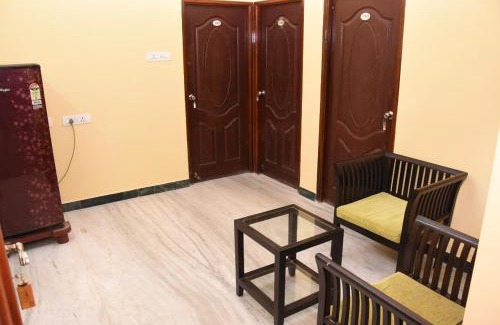 Ambattur Wohnung | Aishwaryam Deshna Service Apartment Ambattur Chennai