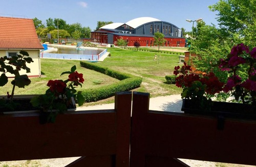 Karcag Haus | Akácliget Gyógy-és Strandfürdő