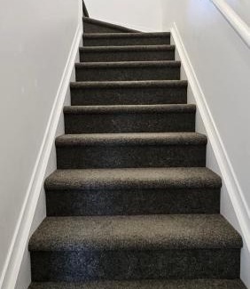 Mangere Haus | AKL Air port 6 km, free car park, spacious & Bright