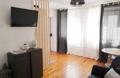 Santo Estevao Wohnung | Al- Hamma Suites II - 2nd floor
