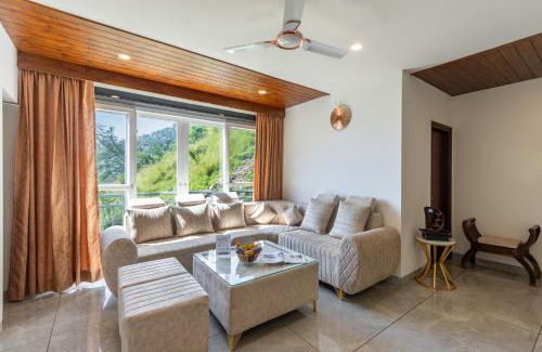 Shimla Wohnung | Alaya Stays 3 BHK Apartment with Scenic views - Cliff Perch