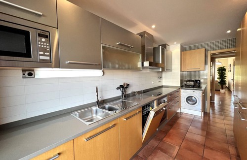 Olhos D'Agua Wohnung | Albufeira Experience With Pool by Homing
