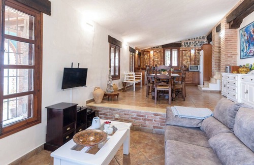 Rio Velez Villa | Alcazaba de Beas Vélez-Málaga by Ruralidays